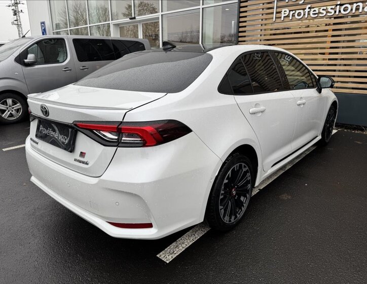 Toyota Corolla Sedan 1,8 l 72 kw