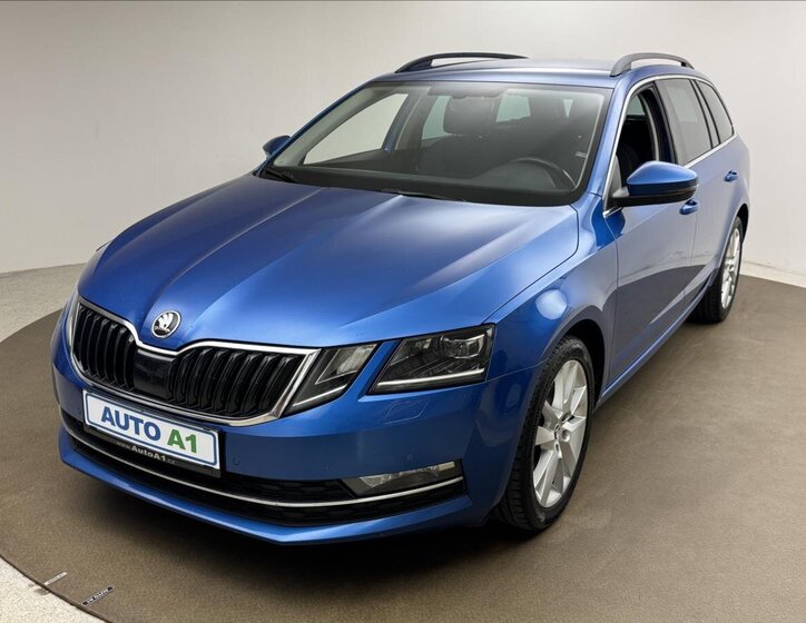 Škoda Octavia 1