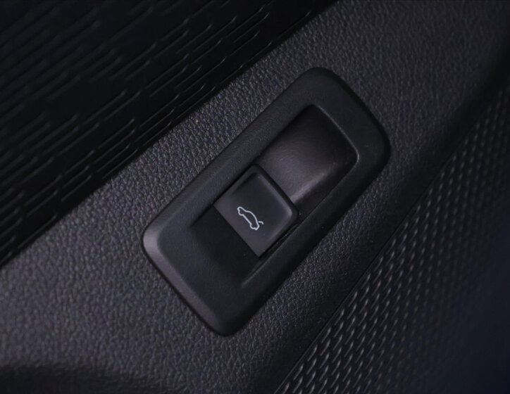 Škoda Octavia Kombi 999,0 81 kw