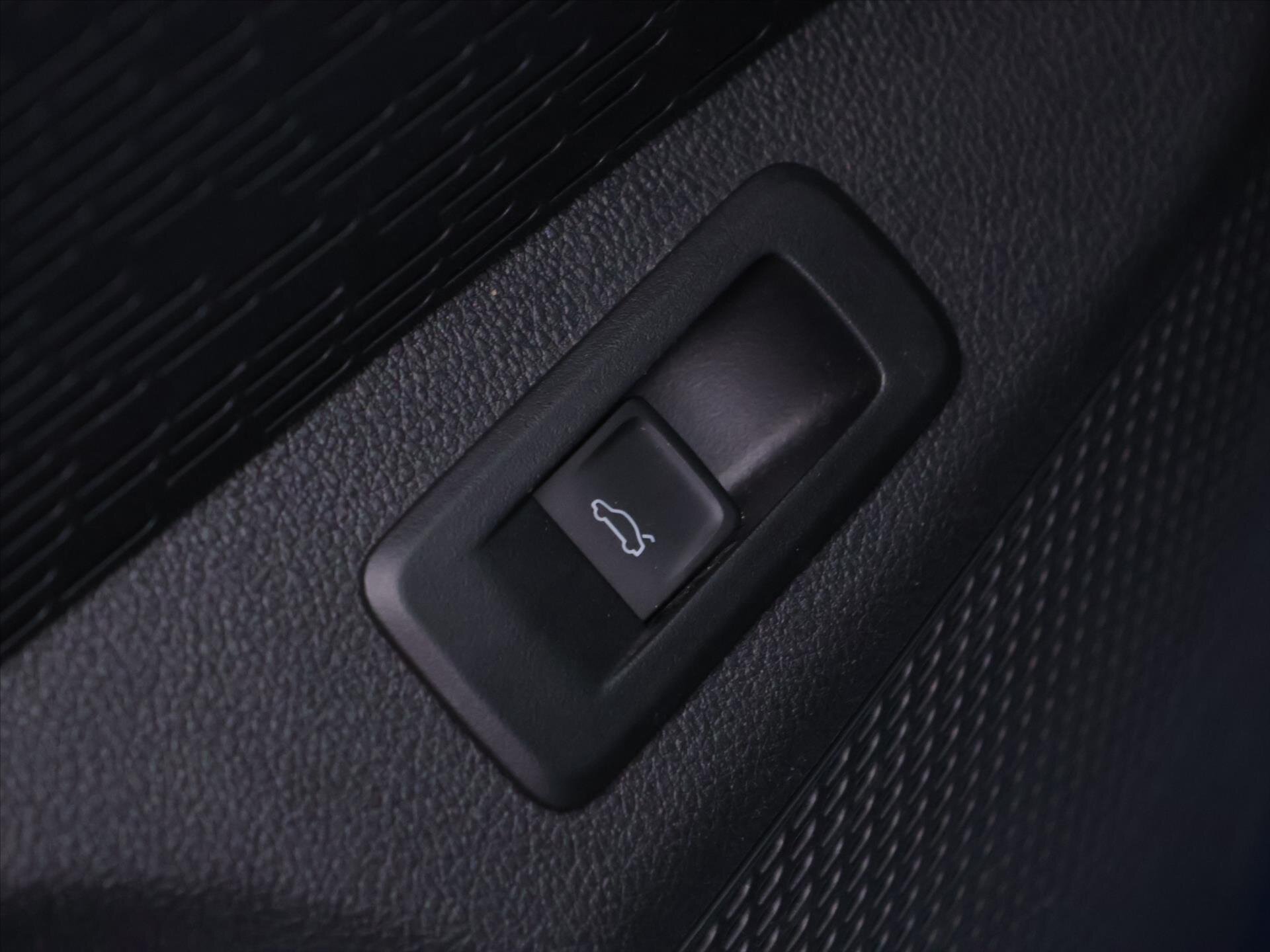 Škoda Octavia Kombi 999,0 81 kw