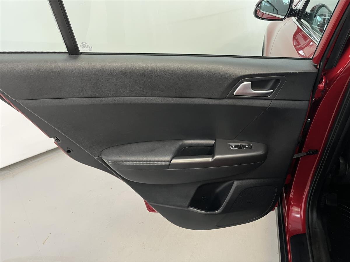 KIA Sportage SUV / Terénní 1,6 l 97 kw