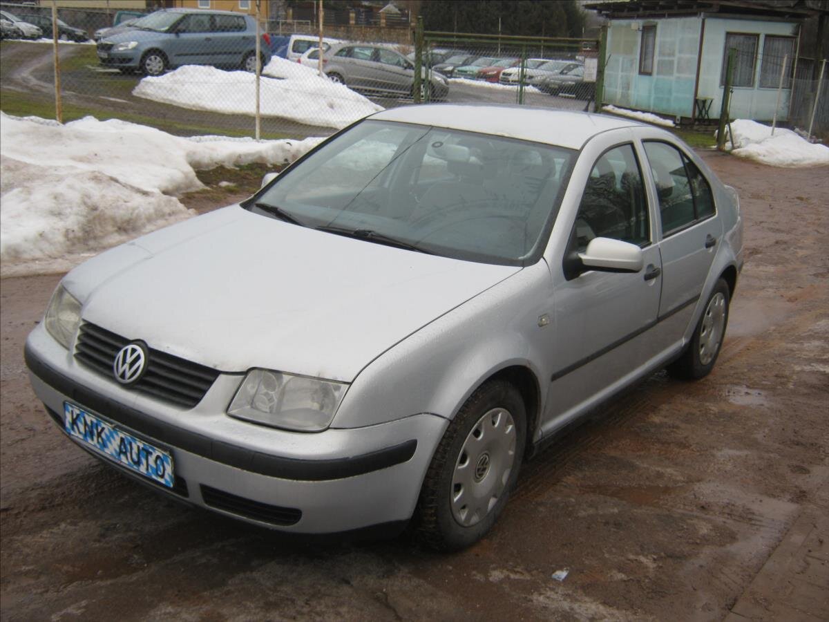 Volkswagen Bora Sedan 1,9 l 50 kw
