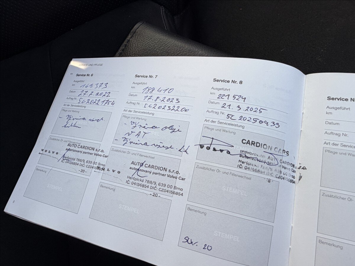 Volvo XC90 SUV / Terénní 2,0 l 173 kw