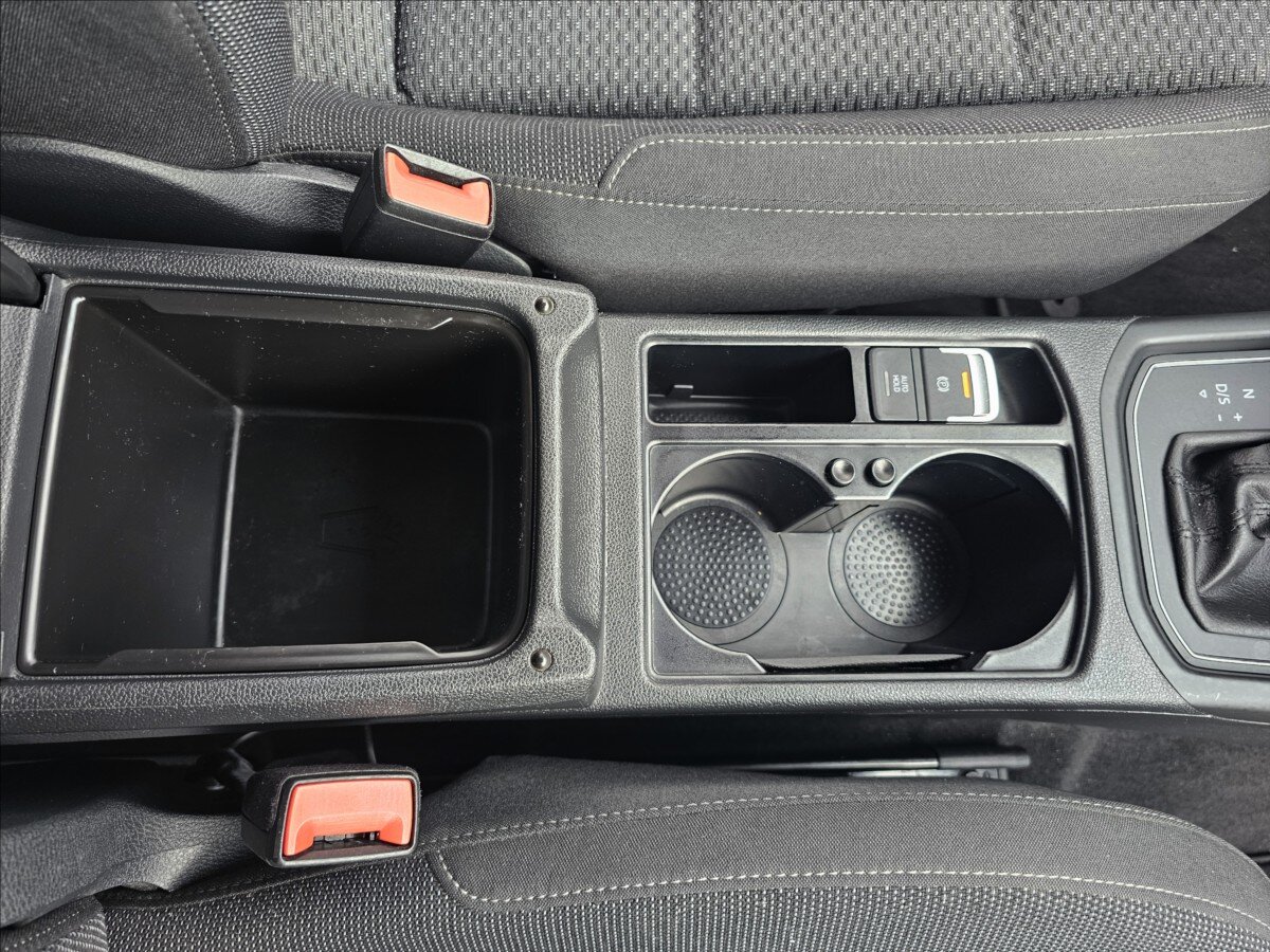 Volkswagen Touran Kombi 2,0 l 110 kw