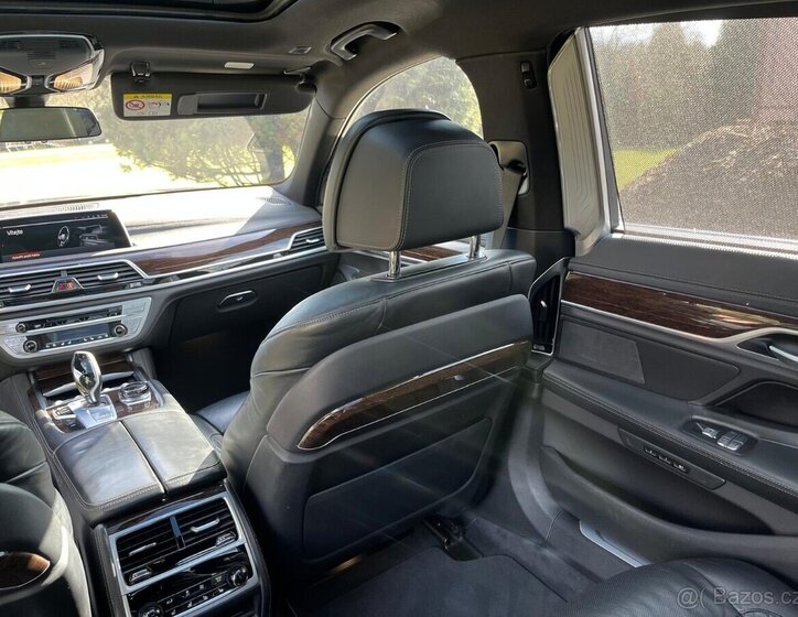 BMW Ostatní Sedan 0,0 294 kw