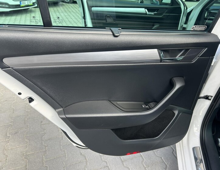 Škoda Superb Kombi 2,0 l 110 kw