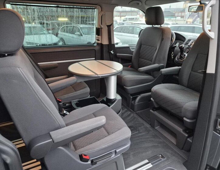 Volkswagen Multivan 20