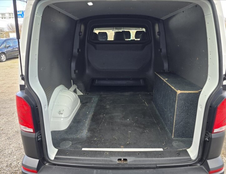 Volkswagen Transporter VAN / Minibus 2,0 l 810 kw