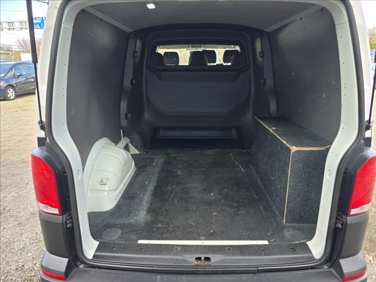 Volkswagen Transporter VAN / Minibus 2,0 l 810 kw