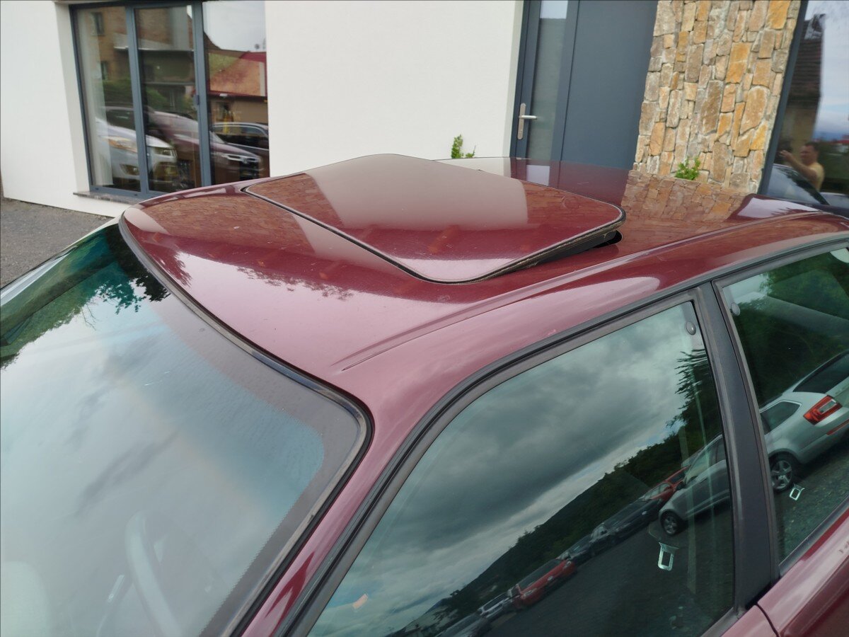 Audi 80 Sedan / Limuzína 2,0 l 66 kw