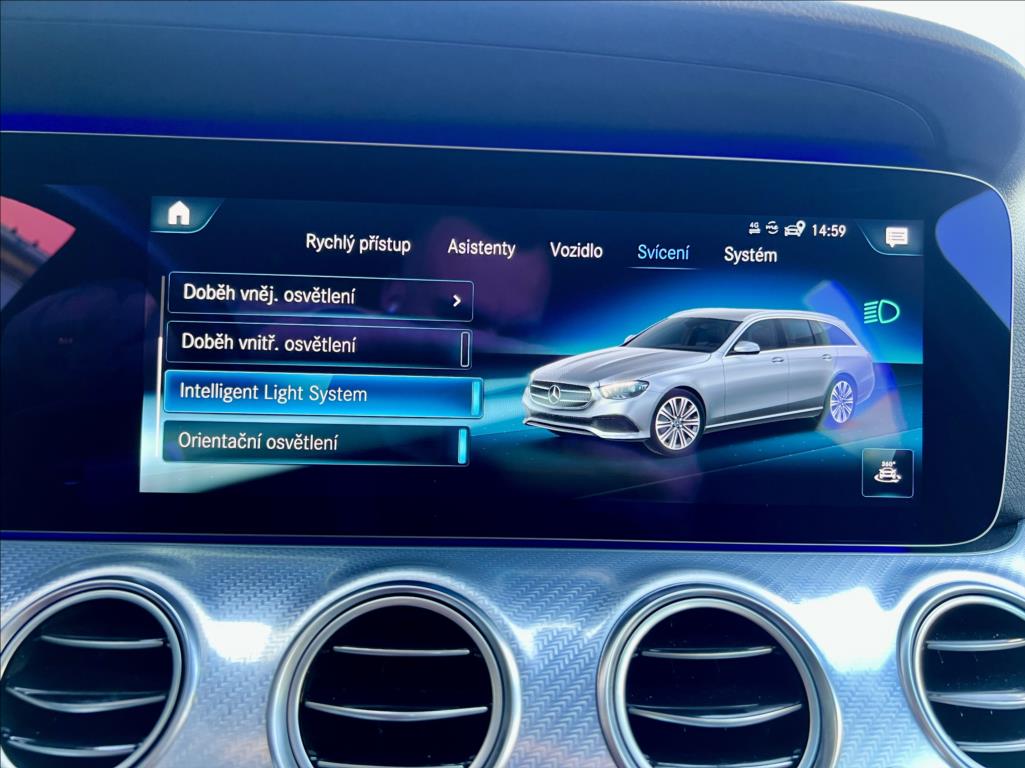 Mercedes-Benz Třídy E