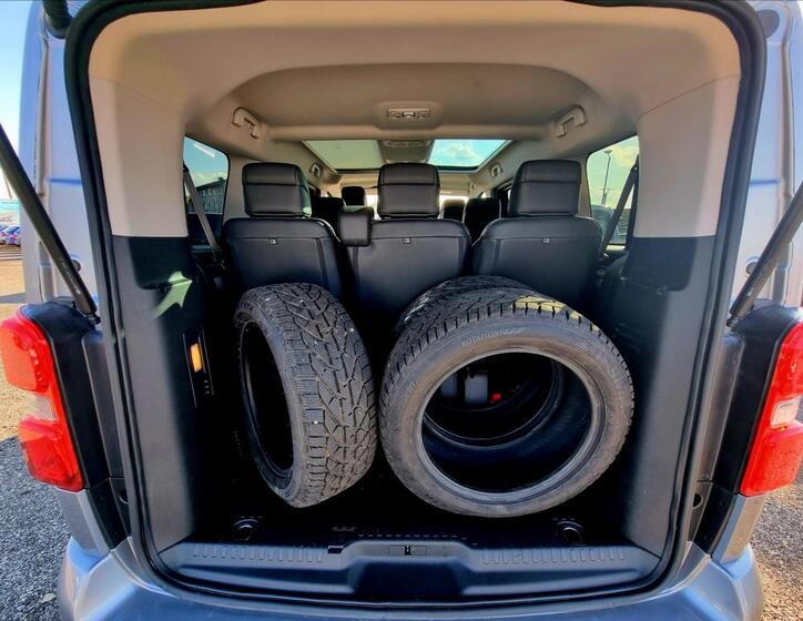 Peugeot Traveller 22