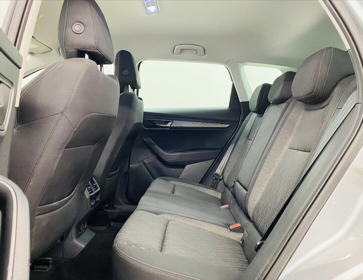 Škoda Karoq SUV / Terénní 1,5 l 110 kw