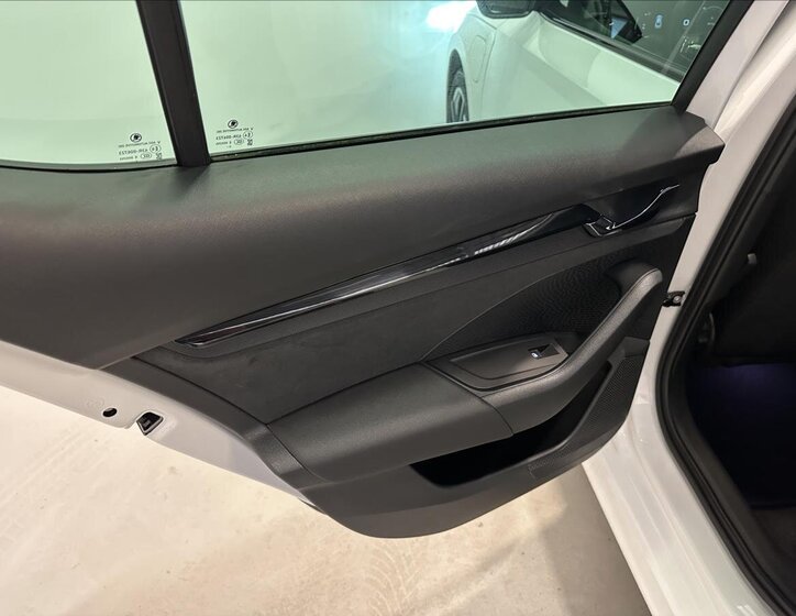 Škoda Octavia Liftback 1,4 l 180 kw