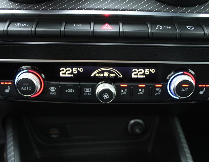 Audi Q2 SUV 2,0 l 140 kw