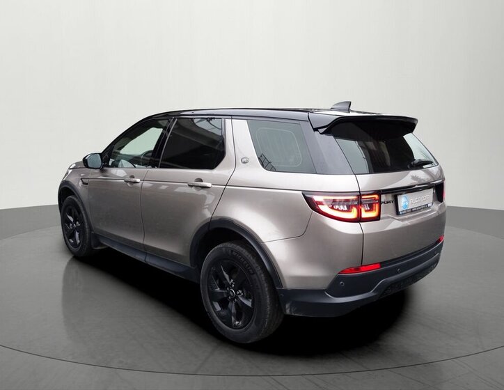 Land Rover Discovery Sport 3