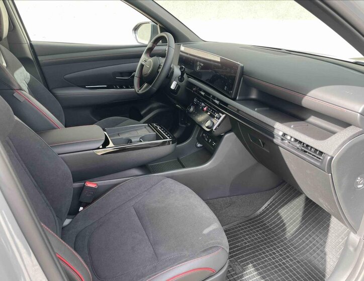 Hyundai Tucson SUV 1,6 l 110 kw