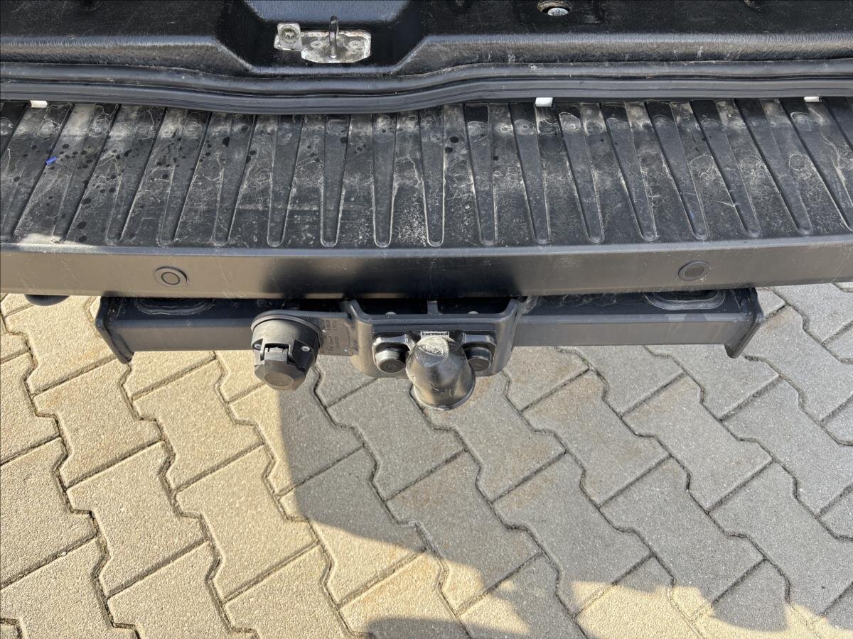 Ford Transit Skříň 2,0 l 96 kw