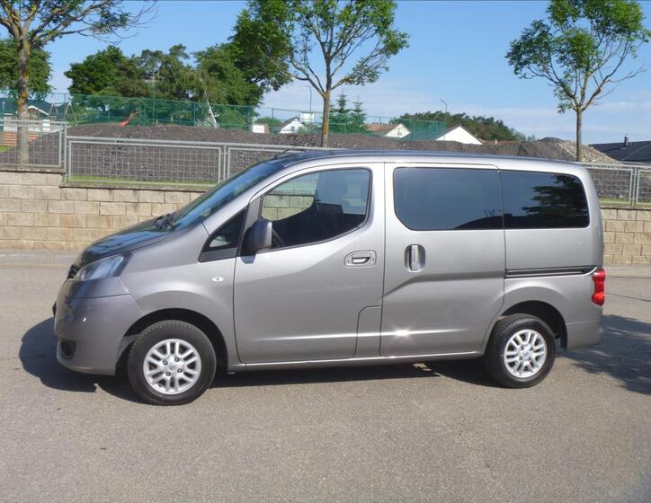 Nissan NV200 4