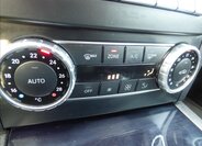 Mercedes-Benz Třídy C Sedan / Limuzína 2,1 l 88 kw