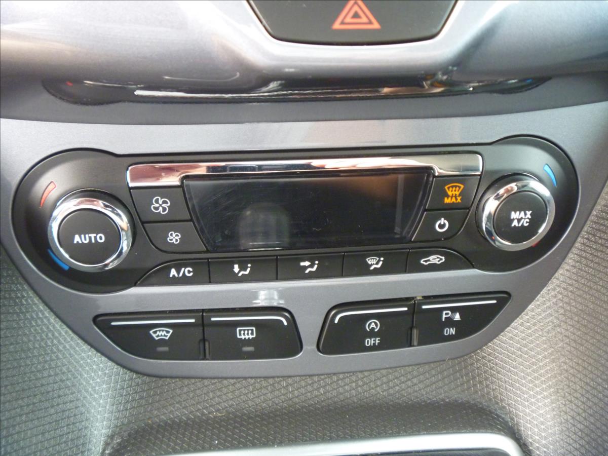 Ford Tourneo Connect MPV 1,5 l 88 kw