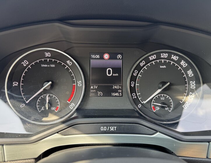 Škoda Superb Kombi 2,0 l 110 kw