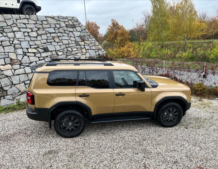 Toyota Land Cruiser Ostatní 2,4 l 205 kw