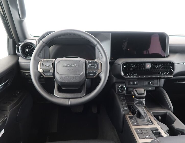 Toyota Land Cruiser SUV / Terénní 2,8 l 151 kw