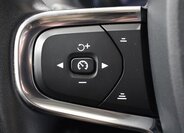 Volvo XC40 SUV / Terénní 2,0 l 182 kw