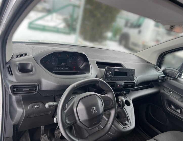 Peugeot Partner Skříň 1,5 l 75 kw