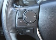 Toyota Corolla Sedan / Limuzína 1,6 l 97 kw