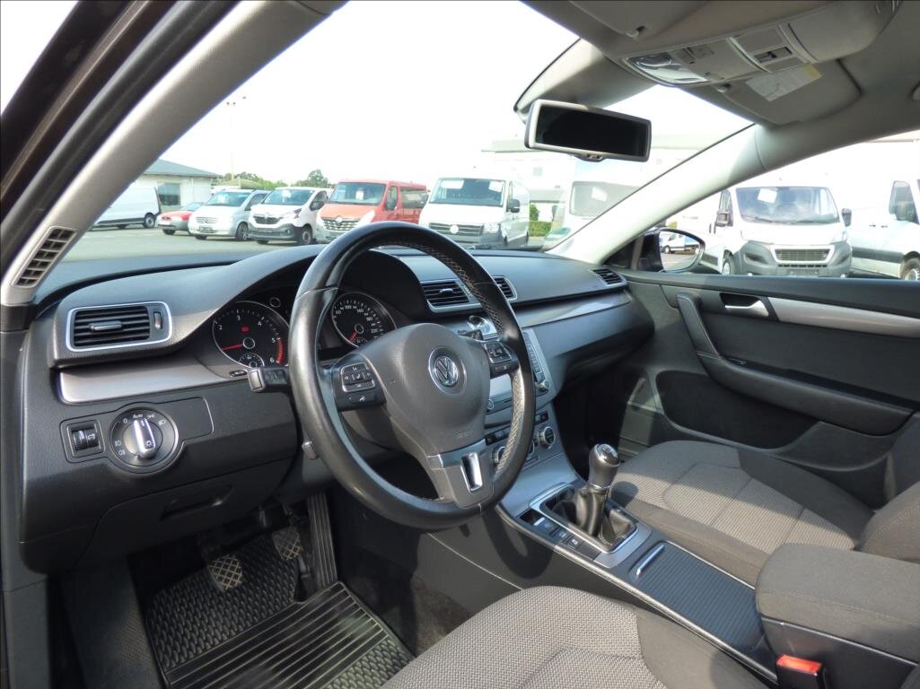 Volkswagen Passat Kombi 2,0 l 130 kw