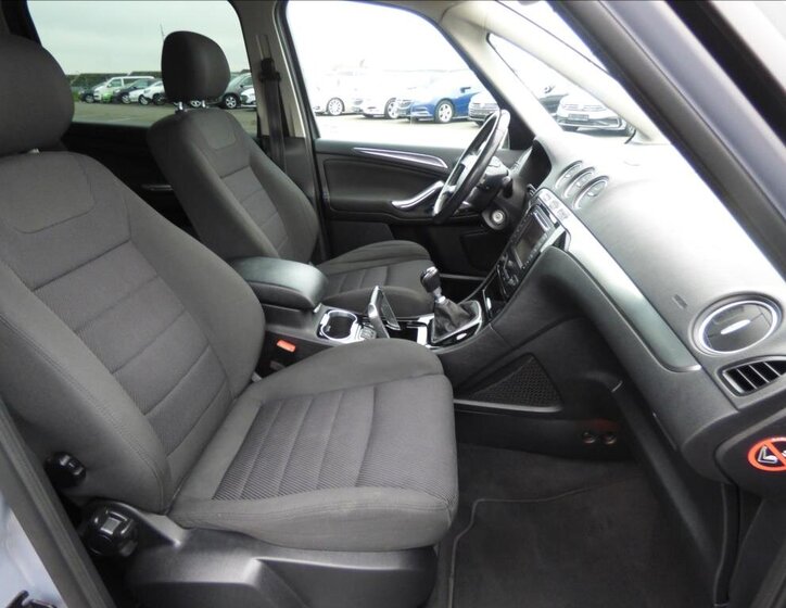 Ford Galaxy MPV 2,0 l 120 kw