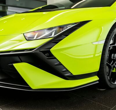 Lamborghini Huracán 12