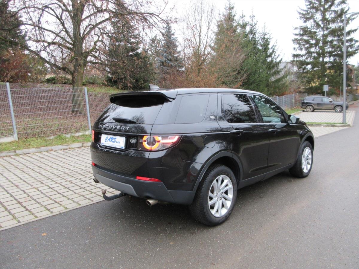 Land Rover Discovery Sport SUV 2,0 l 132 kw