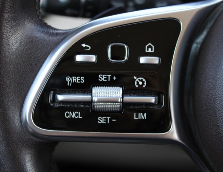 Mercedes-Benz GLC SUV / Terénní 2,0 l 143 kw