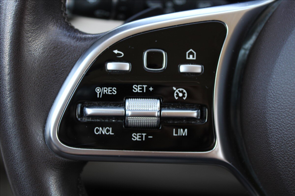 Mercedes-Benz GLC SUV / Terénní 2,0 l 143 kw