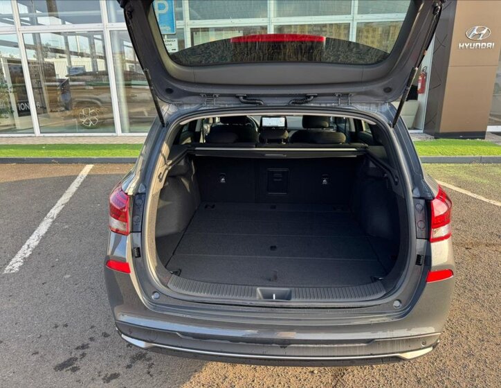 Hyundai i30 Kombi 998,0 85 kw