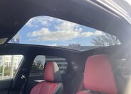 Lexus NX 300h CUV / Crossover 2,5 l 145 kw