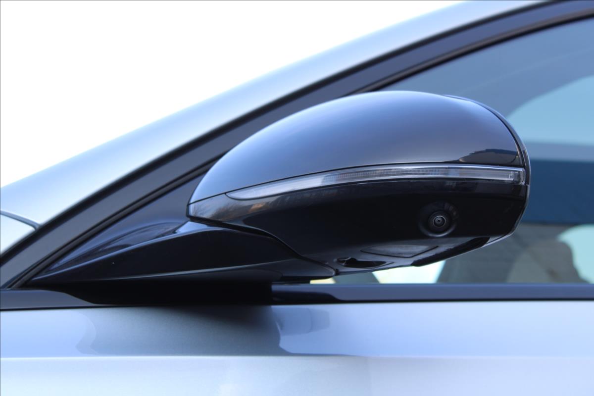 Mercedes-Benz Třídy E