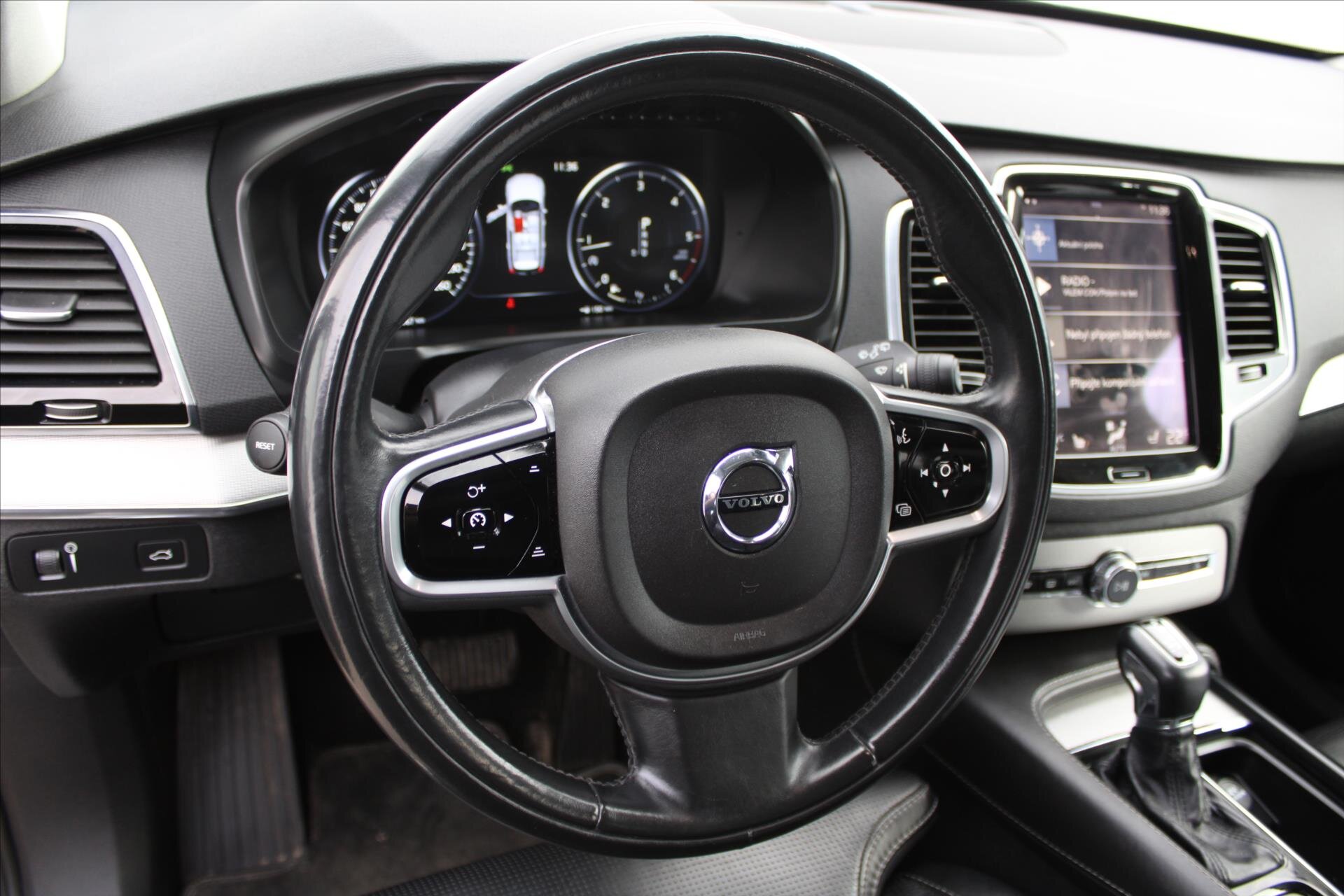 Volvo XC90 SUV 2,0 l 177 kw