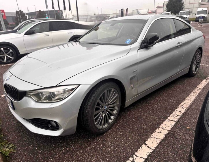 BMW Řada 4 Kupé 2,0 l 140 kw