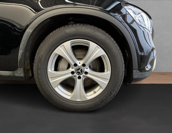 Mercedes-Benz GLC 24