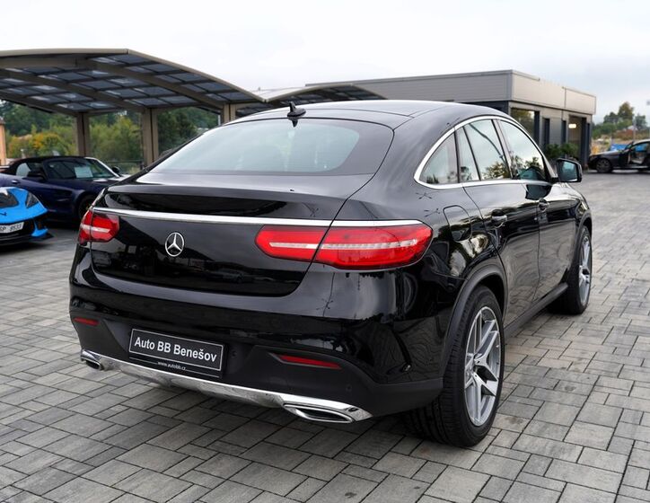 Mercedes-Benz GLE 6