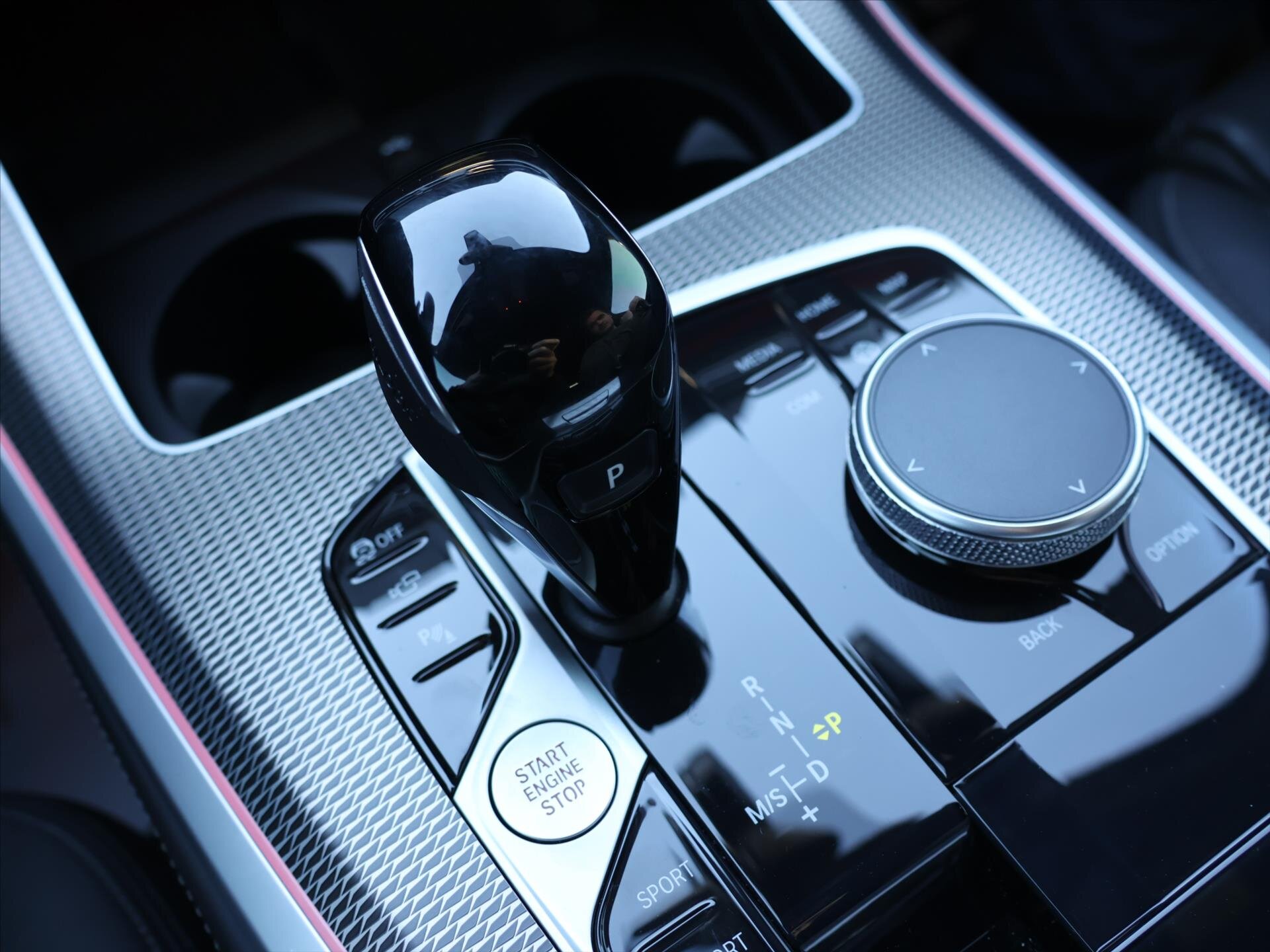 BMW X5 SUV / Terénní 3,0 l 250 kw