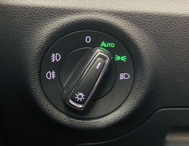 Škoda Scala Hatchback 1,6 l 85 kw