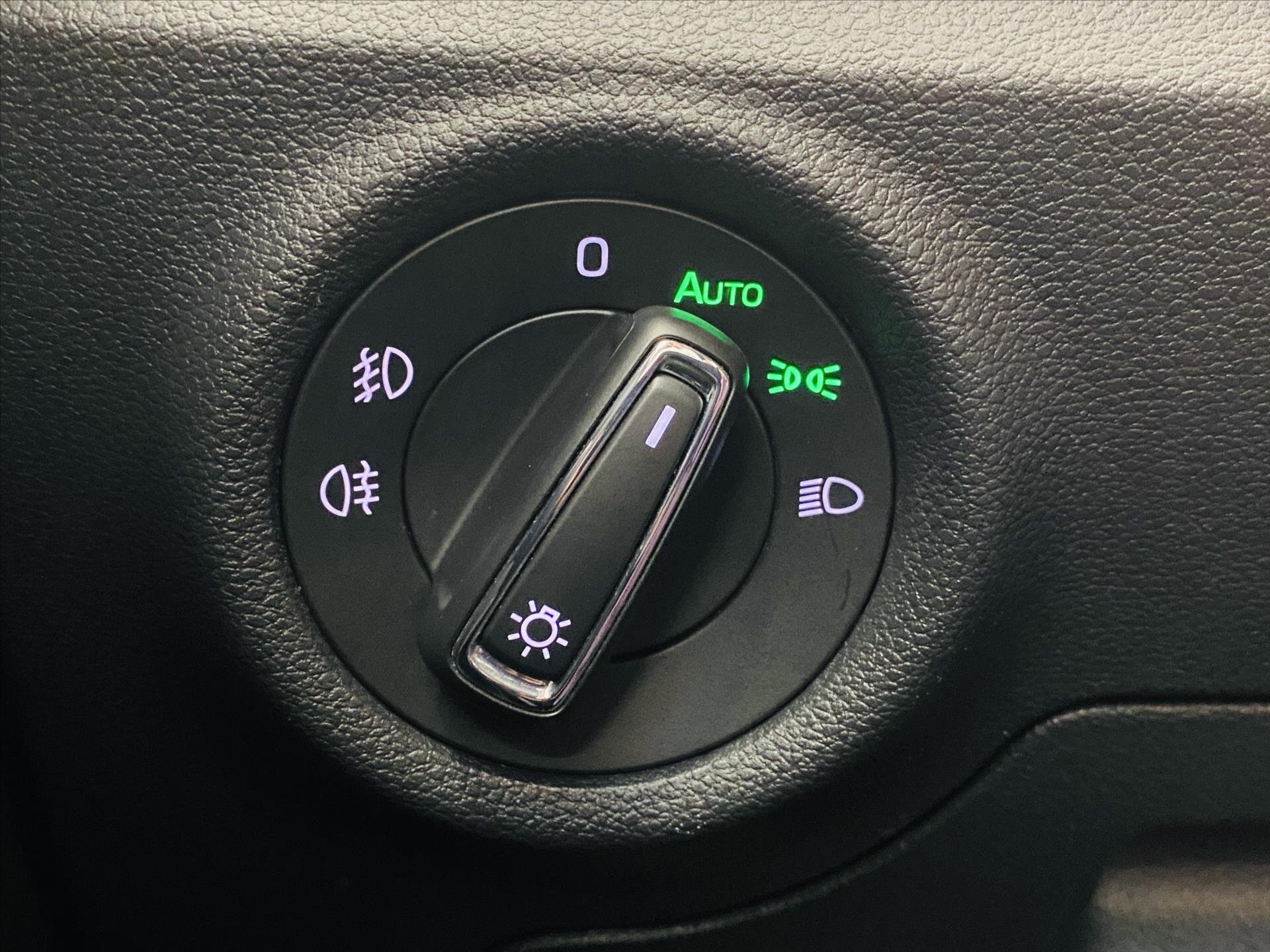 Škoda Scala Hatchback 1,6 l 85 kw