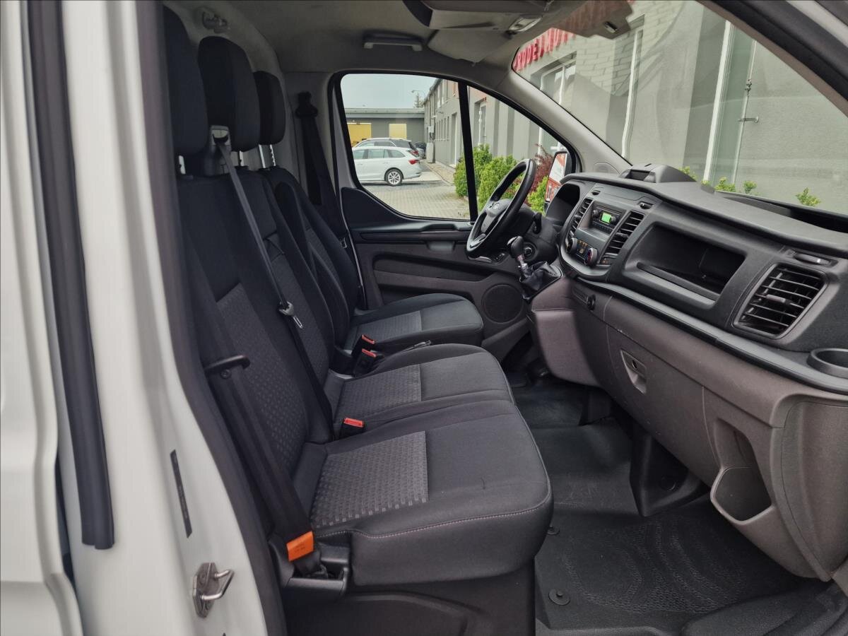 Ford Transit Custom Skříň 2,0 l 77 kw