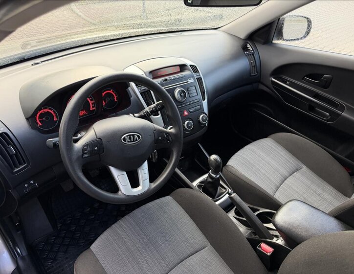 KIA Ceed Kombi 1,4 l 77 kw