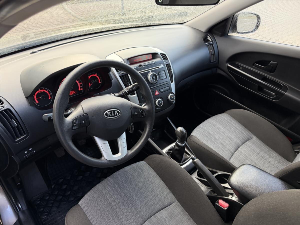 KIA Ceed Kombi 1,4 l 77 kw